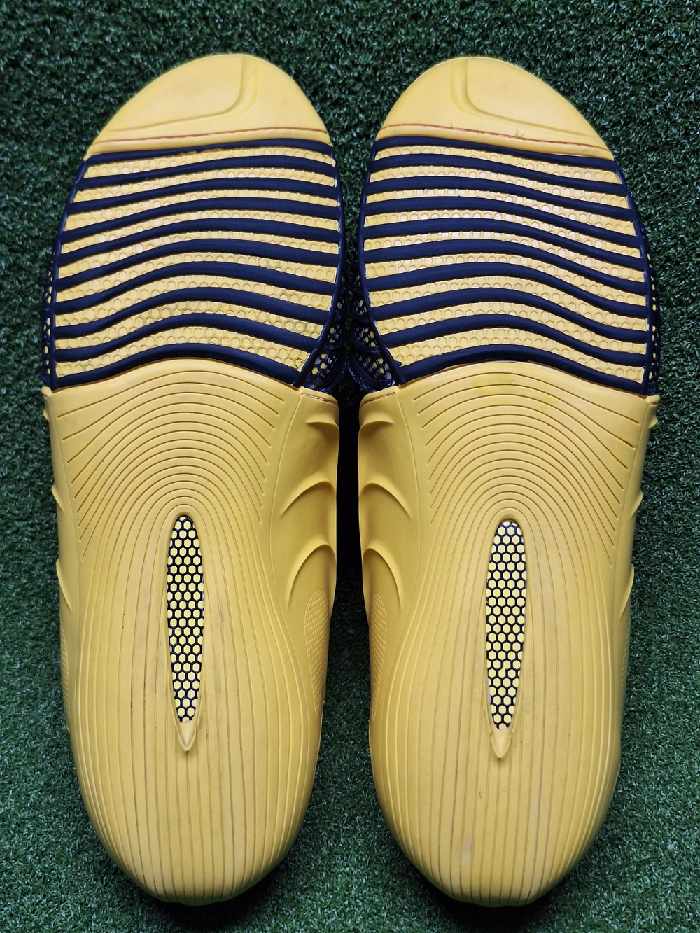 RARE! Puma Ferrari Driving Shoe Siluro SF Yellow & Black - Men's Size 10.5 - Picture 8 of 14